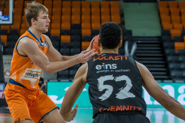 年轻球员的 年轻球员的