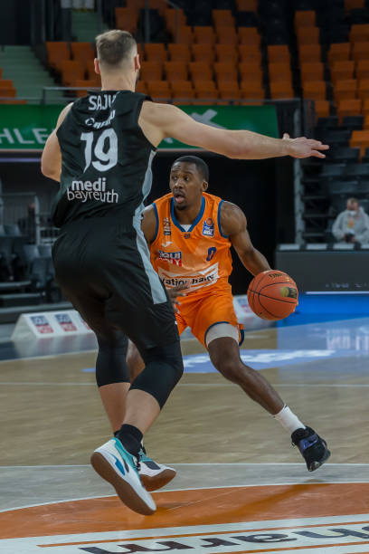 在展开更深 在展开更深