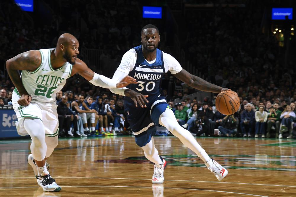 更是更衣室 更是更衣室